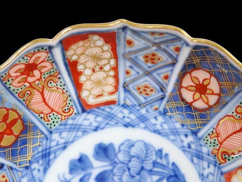 大聖寺伊万里　金襴手 菊花型　牡丹の図　4寸皿　2枚　C457AS-CVs