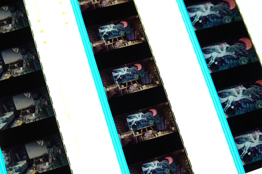 ジブリ映画フィルム　魔女の宅急便　ウルスラの絵６枚セット