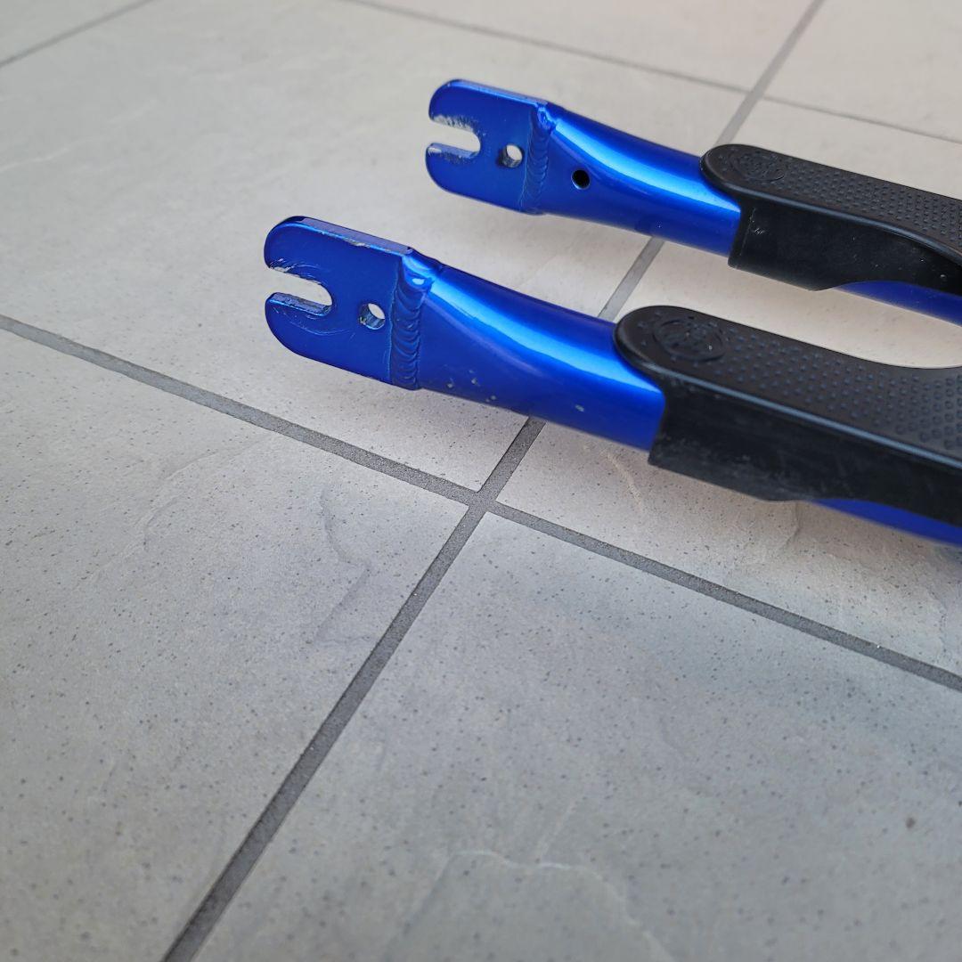 ストライダープロ　ウルトラブルー(限定色)　ハンドルカスタム