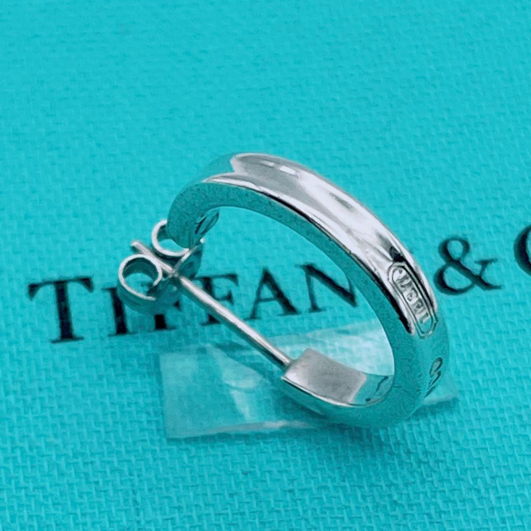 Tiffany & Co. ピアス　ナロー　フープ　1837 シルバー　片耳