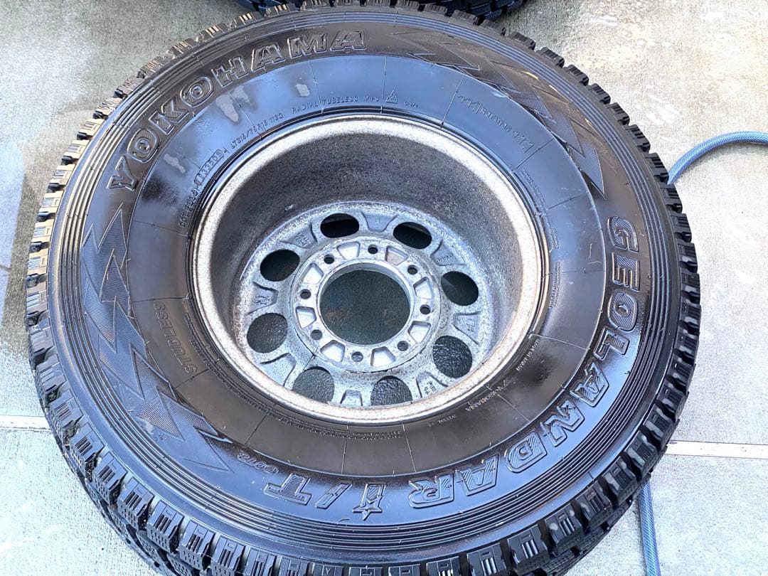 【なおさま専用】 ハマーH2用　スタッドレスタイヤ&ホイール　4本セット