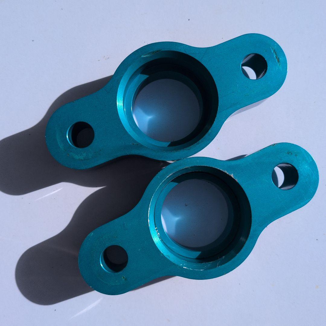 フェアレディZ（S30）用ロールセンターアダプター