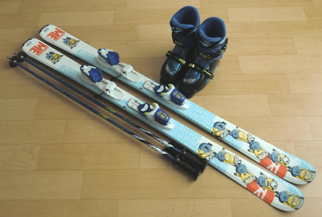 ■■送料無料■ジュニア用スキーフルセット■板140靴24■WAX済■ミニオン■■