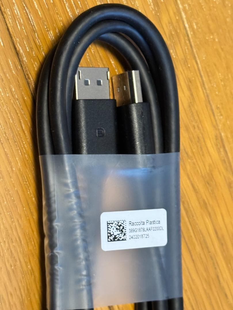 P2424HT Dell Pro 24 Plus タッチ USB-C モニター