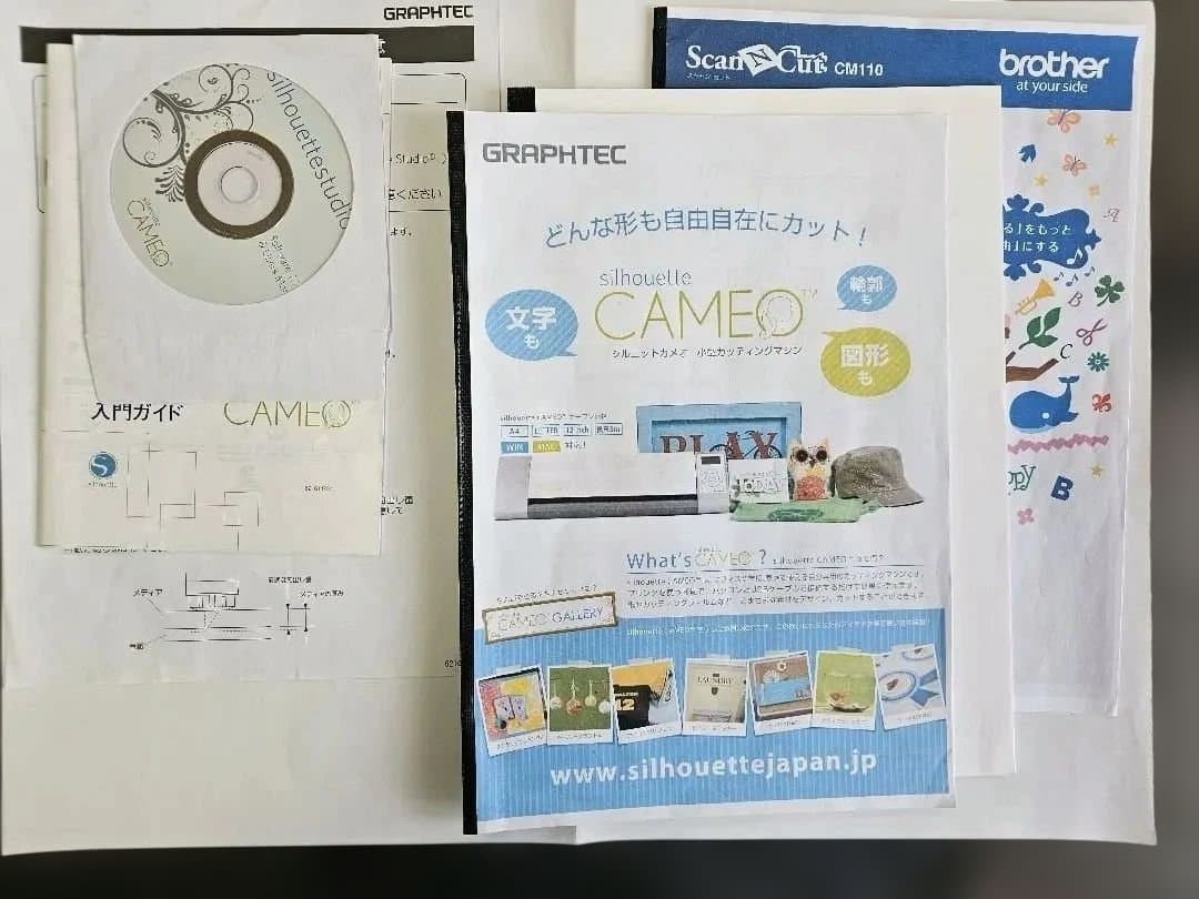 GRAPHTEC CAMEO電子カットツール中古　カッティングシート付