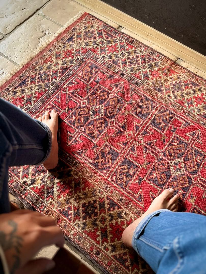 トライバルラグ　ヴィンテージラグ　コーカサスラグ　クルド族　プリミティブアート