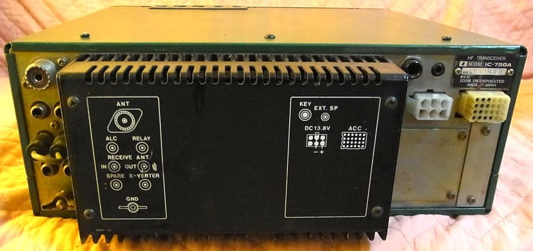ICOM IC-750A HFトランシーバー