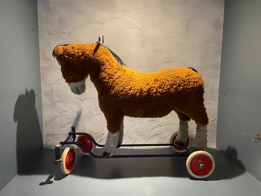 Steiff  Horse on wheels  シュタイフ　ホースオンホイール