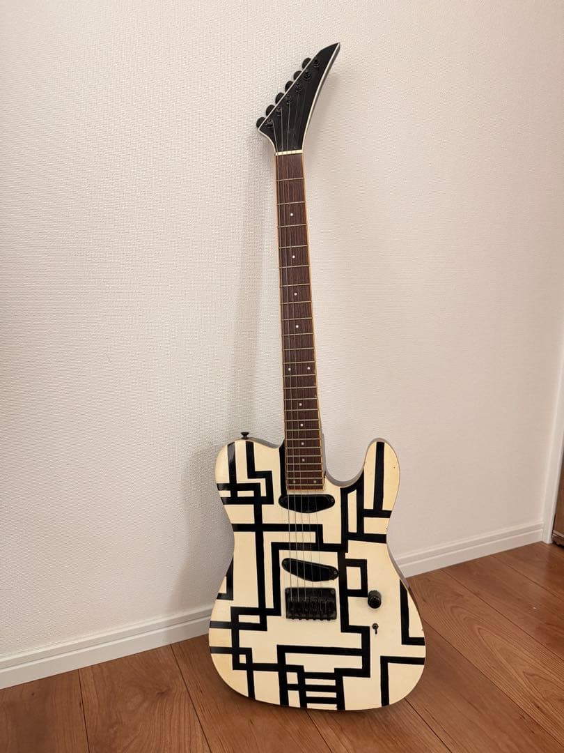 ギター　メーカー不明