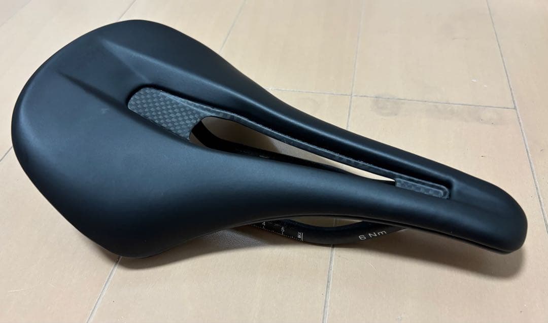 TNI Ergonox サドル未使用品（取り付けのみ）