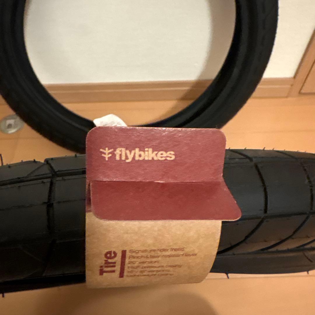 BMX 18インチ タイヤ flybikes FUEGO 2本組 キッズ