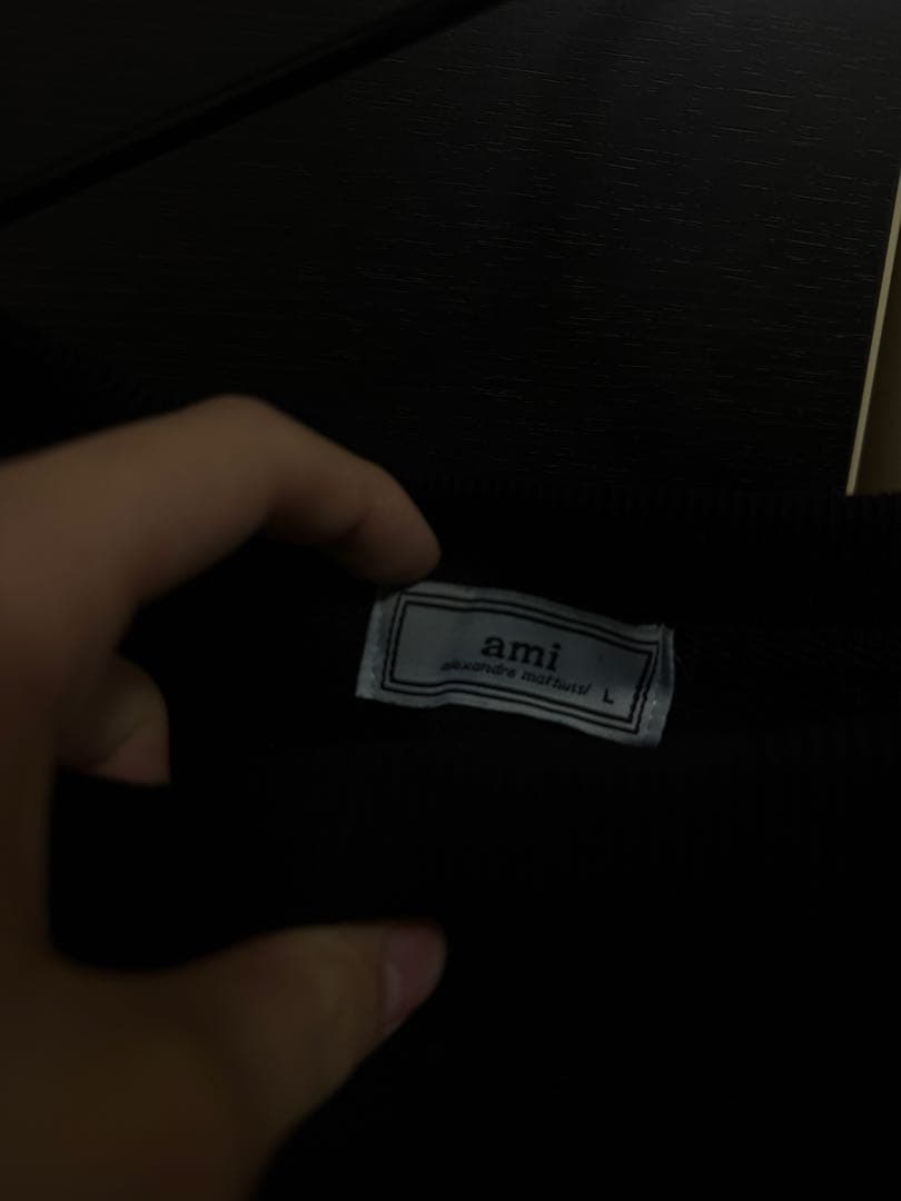 AmiParis 黒 スウェット Lサイズ 赤いリボン刺繍