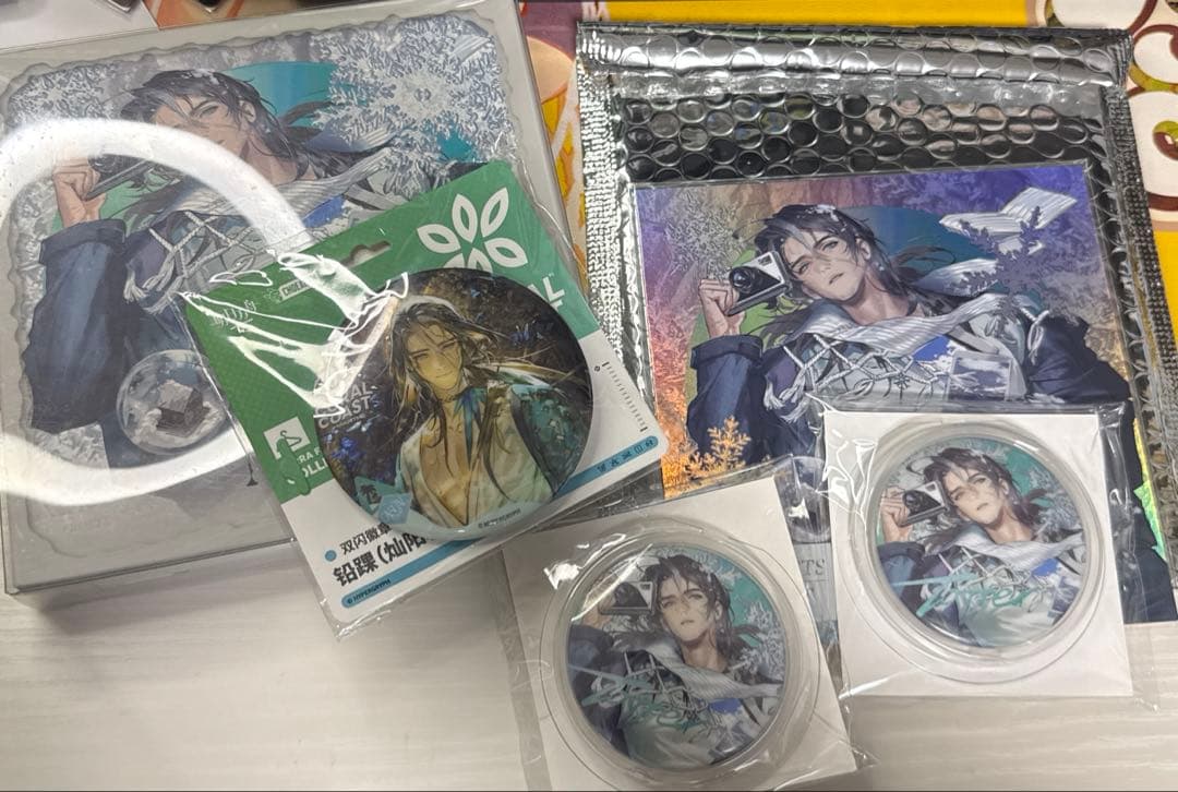 アークナイツ　公式絵師　アクリルスタンド　色紙　缶バッジ　トター