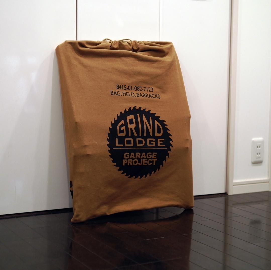 Black Design PINOWORKS レザー チェア ブラックデザイン