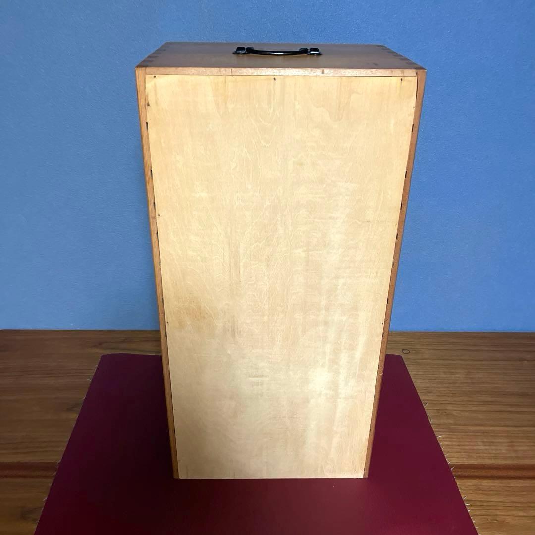 『小物入れ』22個　多段引き出しキャビネット　自然な木目仕上げ　薬棚薬箪笥