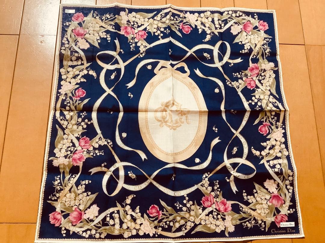 c*i様 Christian Dior、DAKS,TRUSSARDI のハンカチ