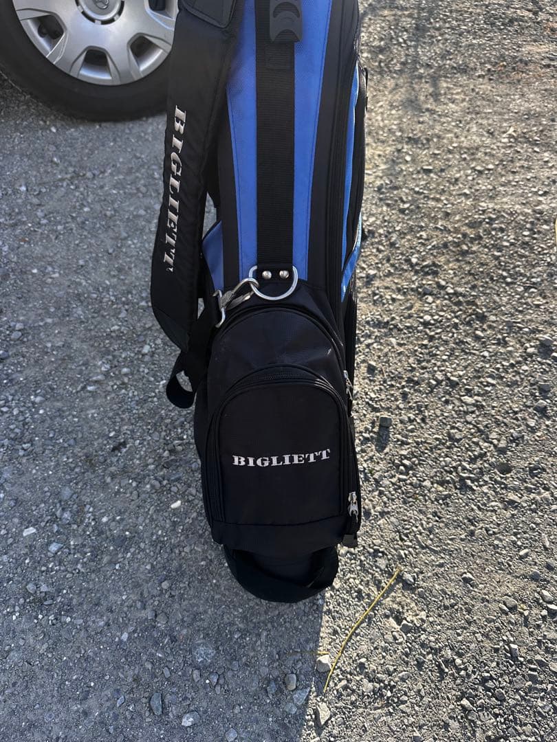 BIGLIETT ゴルフバッグ・アイアン付き