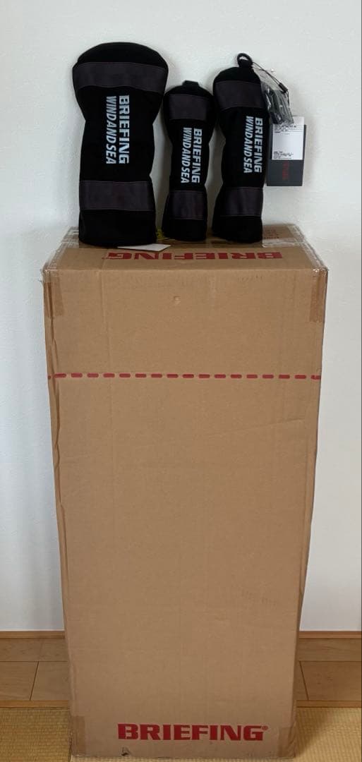 パンダ　BRIEFING WIND AND SEA キャディバッグ