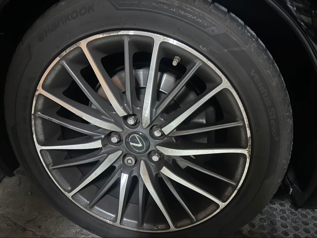 レクサス後期F 純正　Hankook 245/45ZR19 ホイールセット 1