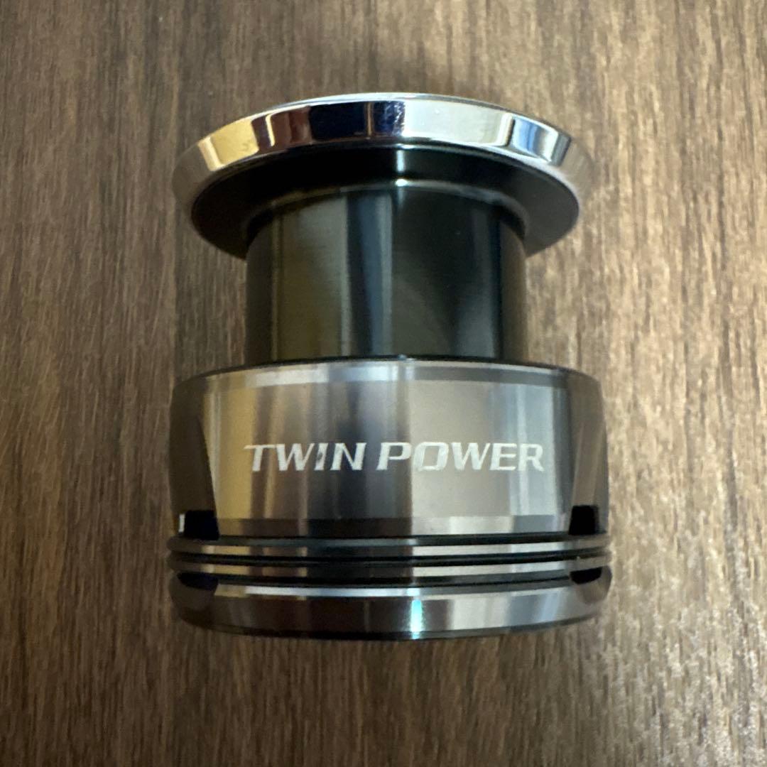 【最終値下げ】24ツインパワー c3000 スプール