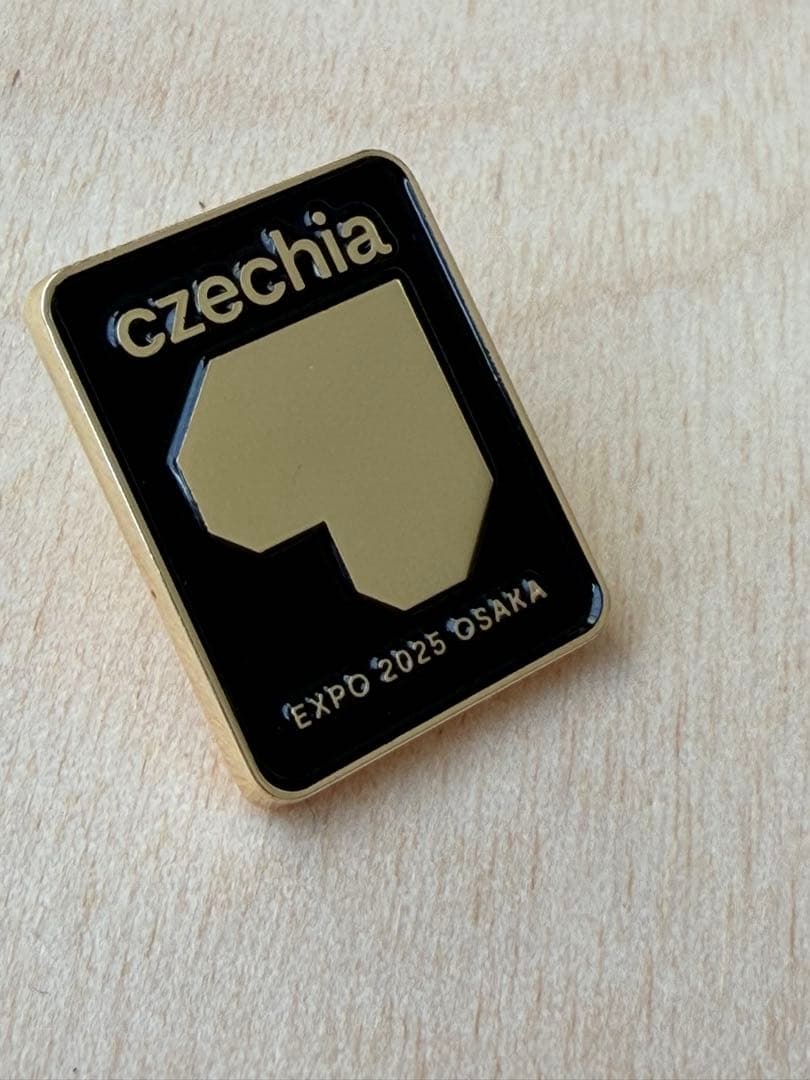 も*も様 希少！　非売品　チェコ館　VIP専用ピンバッジ　万博