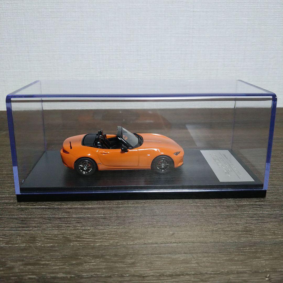 1/43 MAZDA マツダ　ND ロードスター 30周年記念車　モデルカー