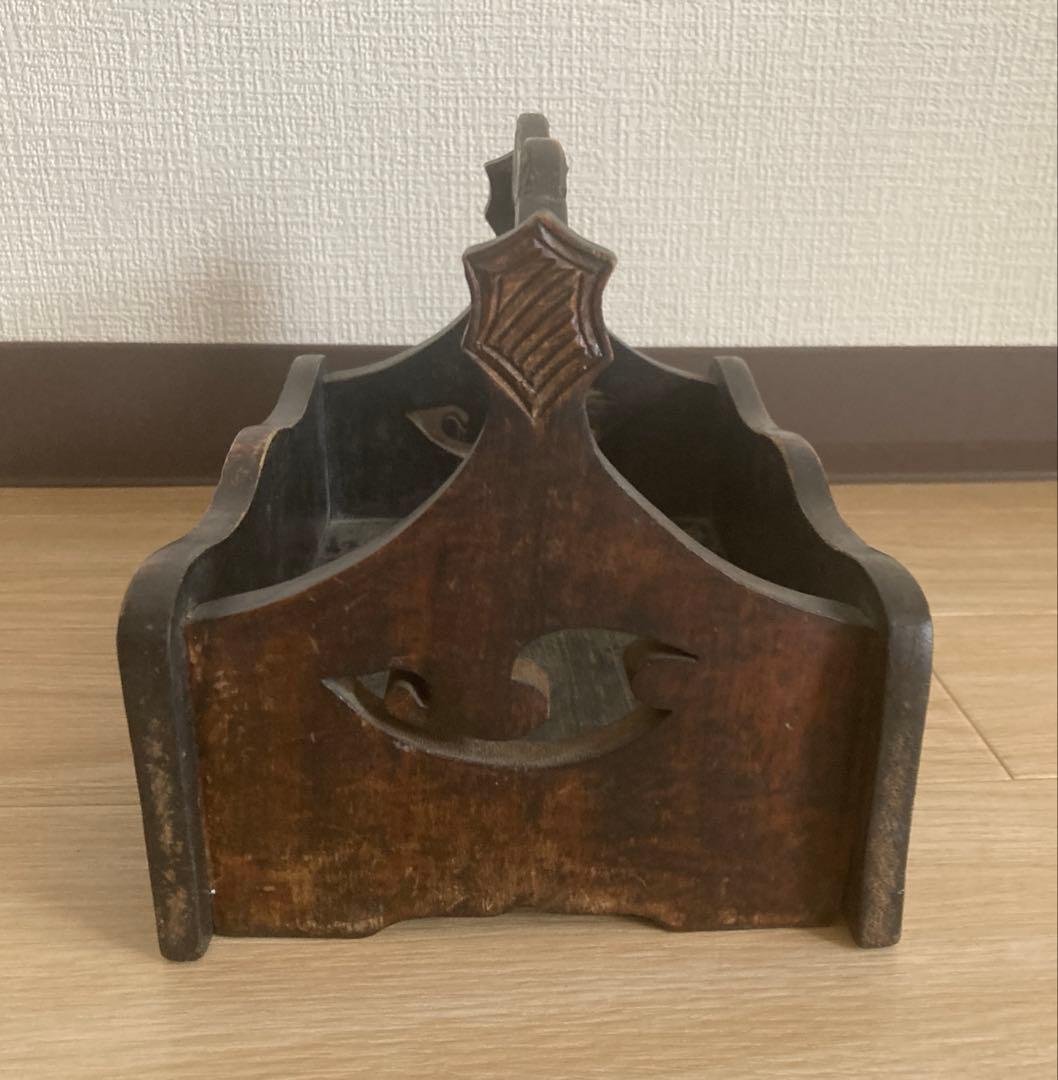 【稀少】アイヌ工芸　アイヌ紋様　手つき盆　シントコ小物入　脚付