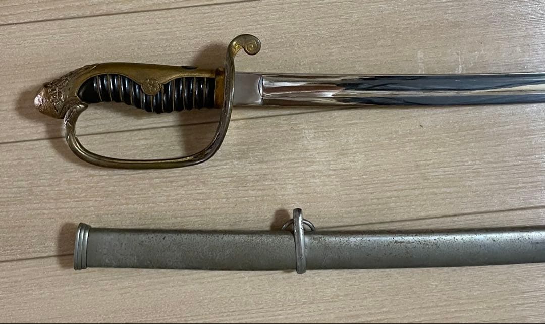 模造刀　美術刀　サーベル　指揮刀　時代武具　B017