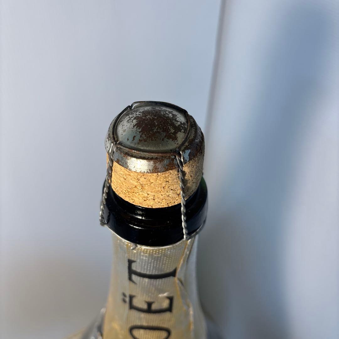 モエ・エ・シャンドン　ブリュット・アンペリアル　 空き瓶　かなり大きいです