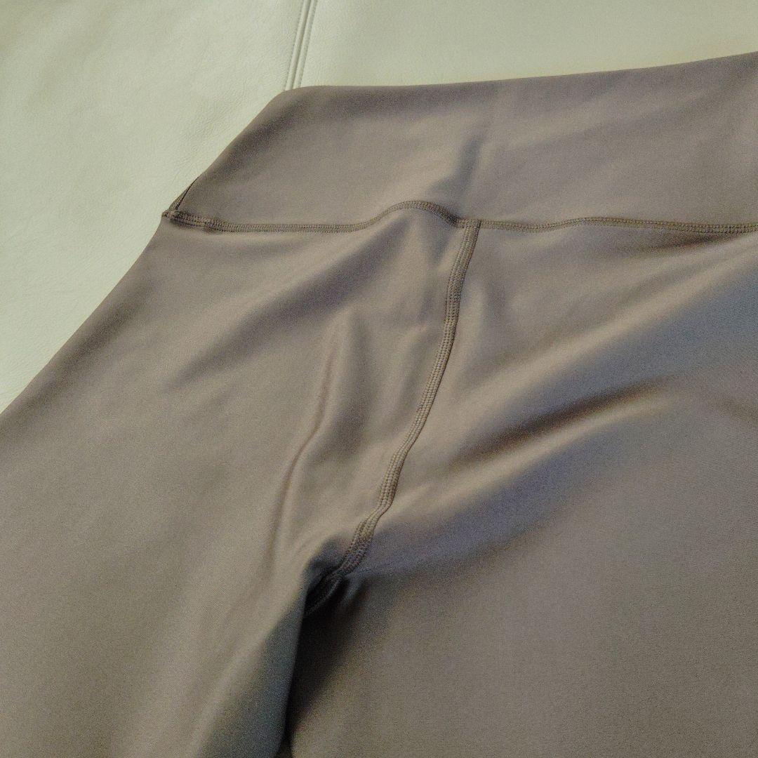 【試着のみ】aloYOGA ハイウエストレギンスLサイズ レーズンネッツ