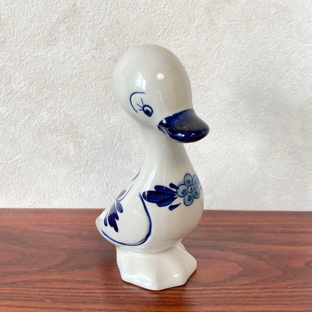 デルフトブルー　アヒル　陶器　置物　オブジェ　ハンドペイント