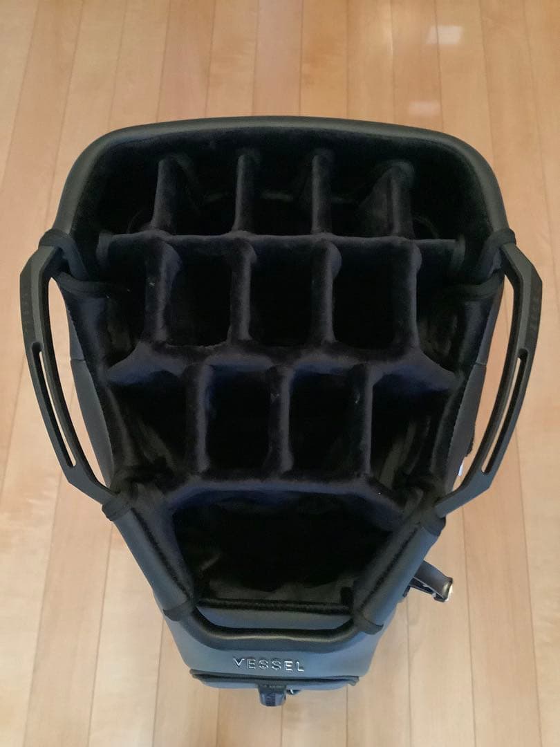 【新品日本未発売】2025 Vessel Lux Cart Ⅱ キャディバッグ