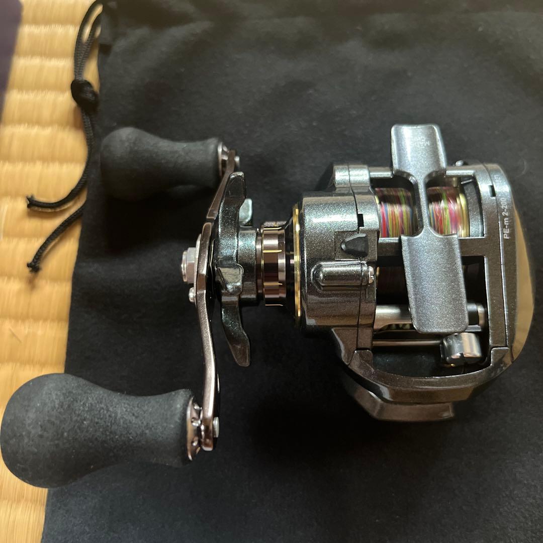 (値下げ中です) ダイワ タナセンサー 150DH-L 左ハンドル