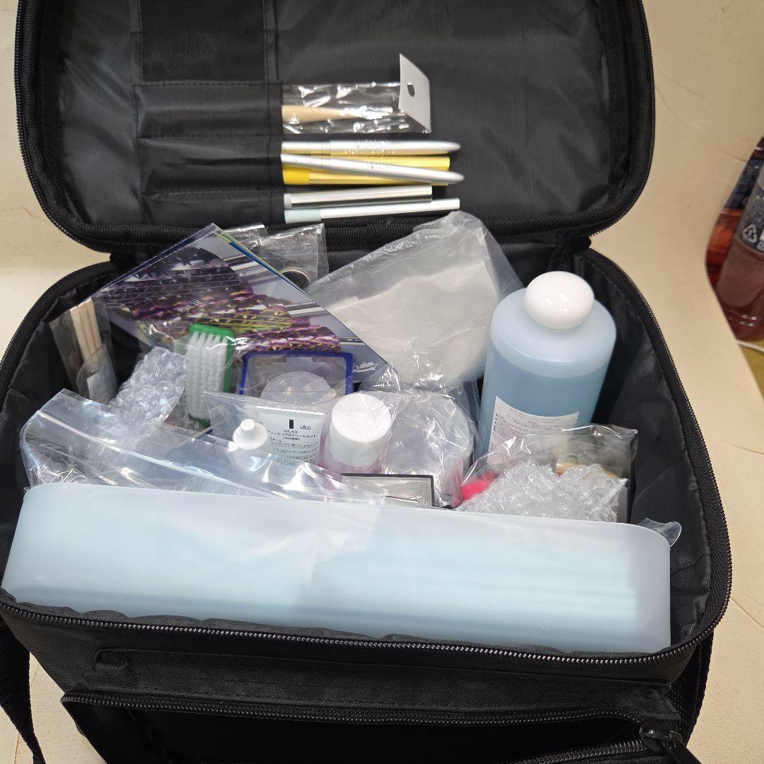 M*a様 ネイリスト練習用、実践用具バック付き39点セット