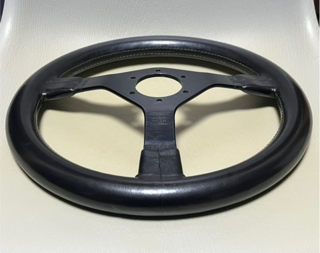 【当時物・美品】MOMO ステアリング マリオアンドレッティ 35 φ