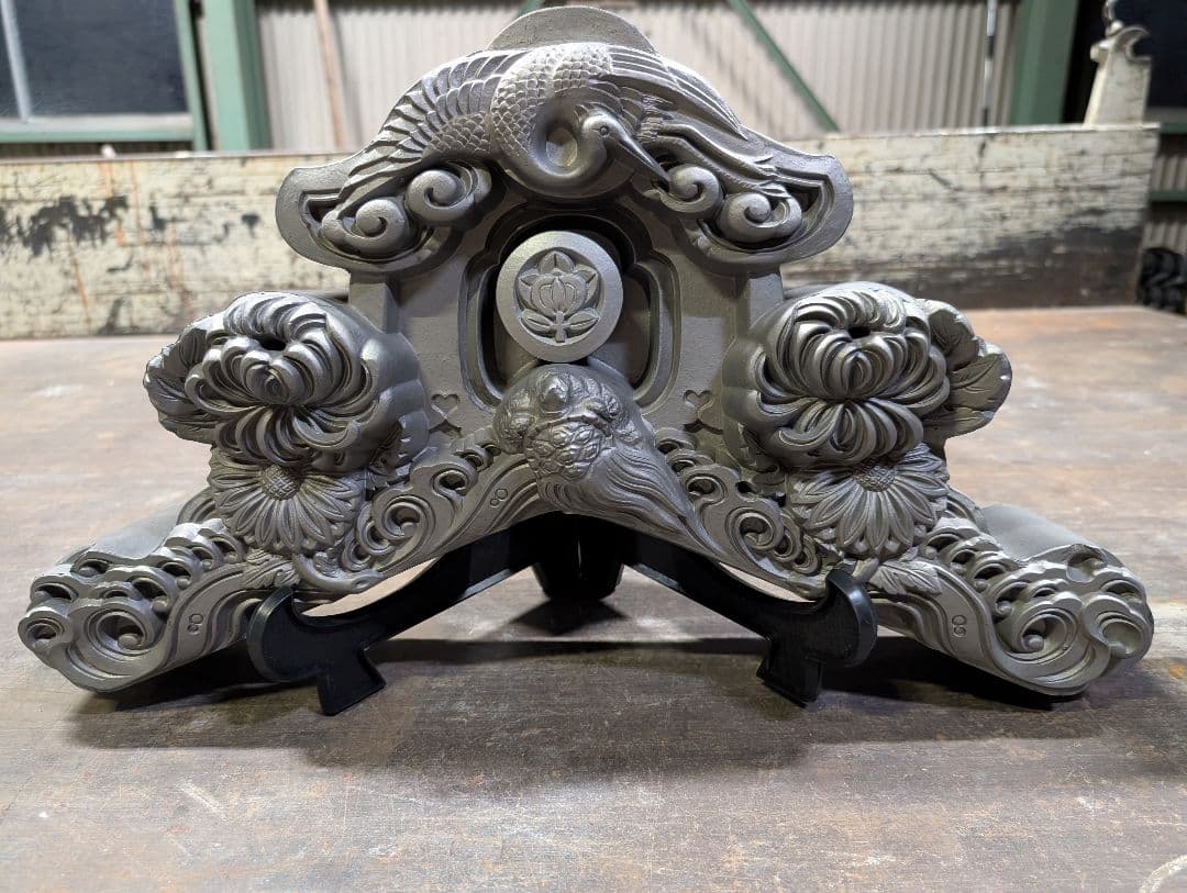 本物　屋根瓦　鶴と亀アンティーク　ラスト1点