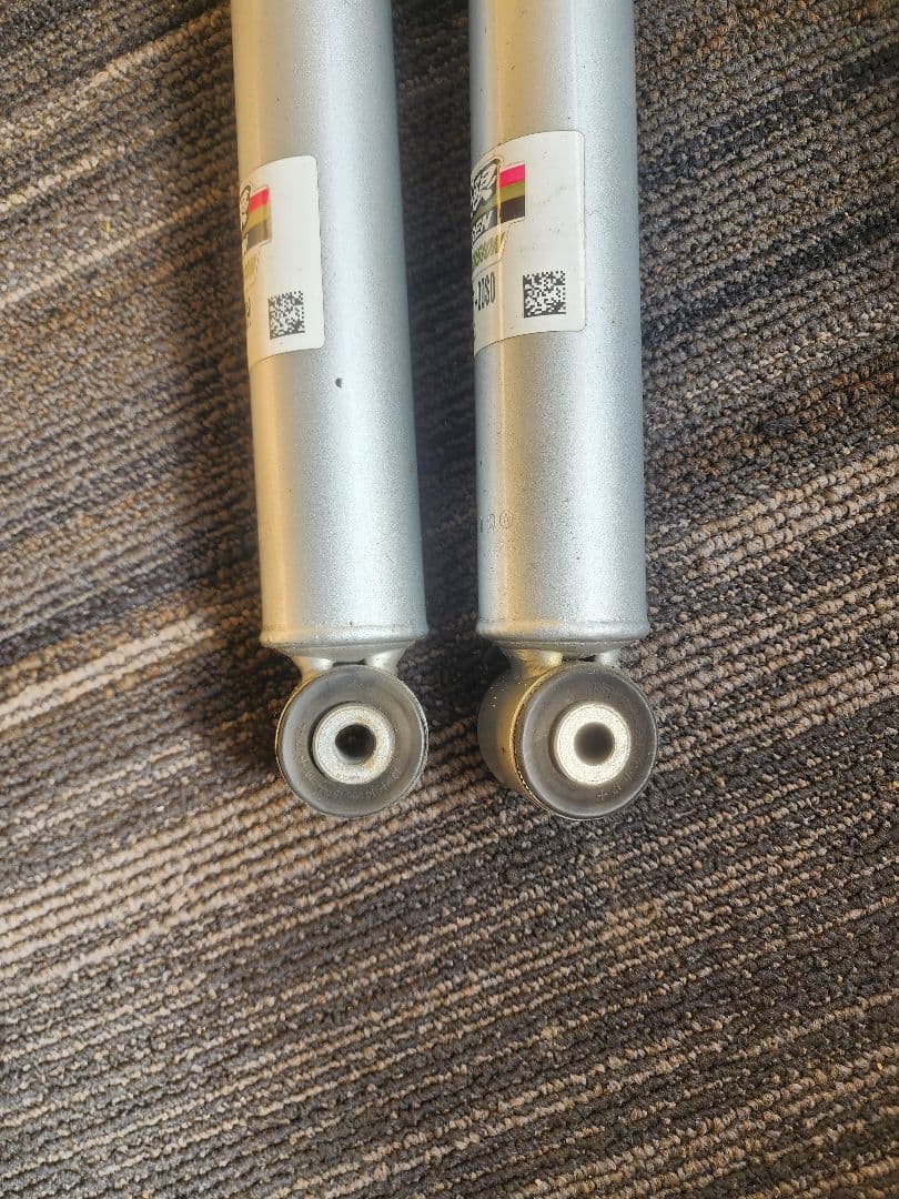 タ*ツ様 ホンダ ヴェゼル 無限サスペンションセット