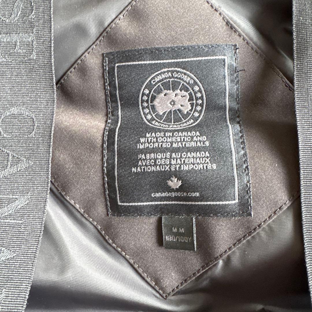   カナダグース　ブラックレーベル　ダウンジャケット