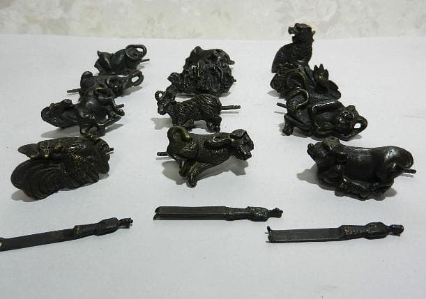 中国骨董動物南京錠１２体（希少な十二支揃）