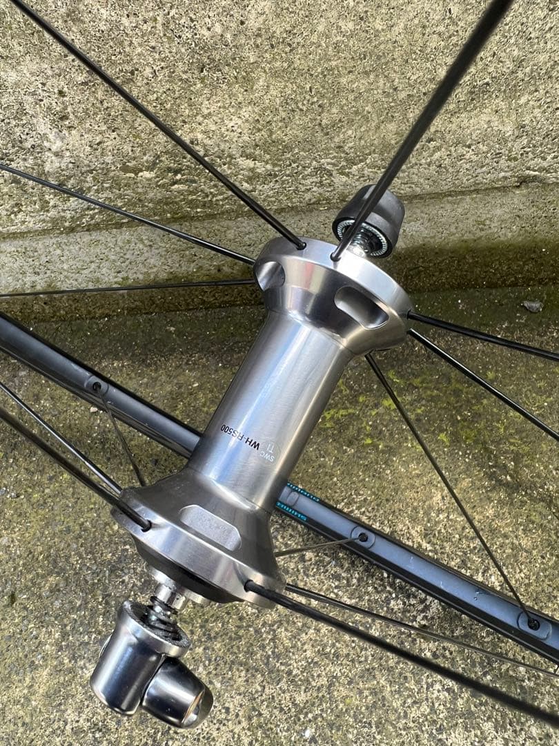 SHIMANO(シマノ)WH-RS500チューブレスレディ(タイヤ付き)フロント