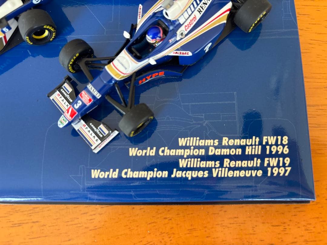 ミニチャンプス ウィリアムズ FW18 FW19 チャンピオン 2台セット
