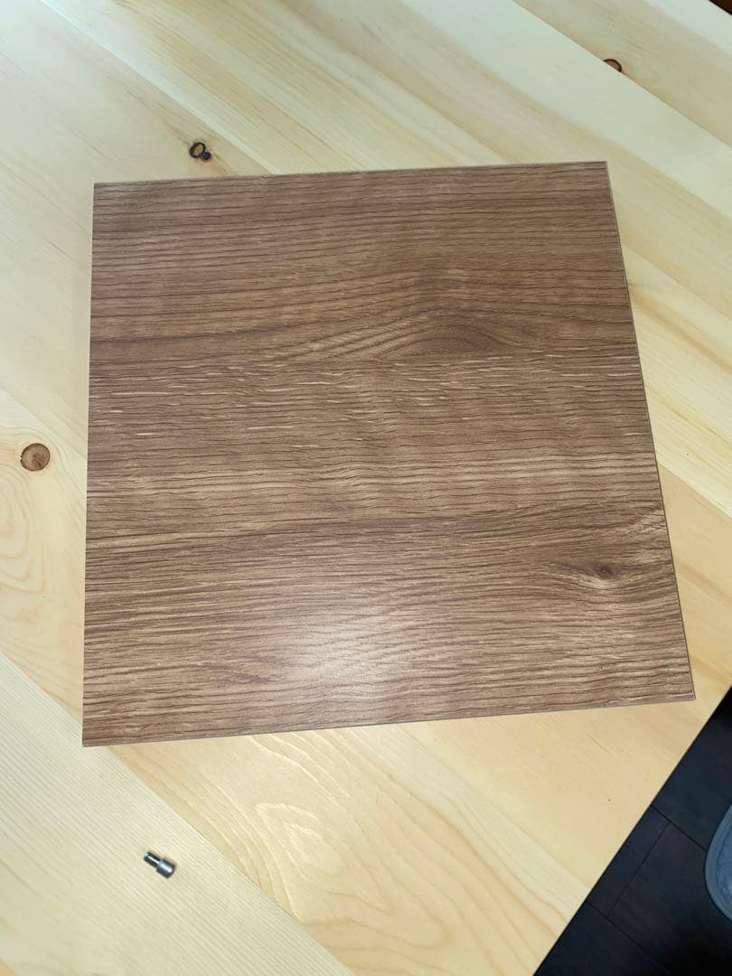 プロフィール必読さきです　カントリー調ナチュラル本棚