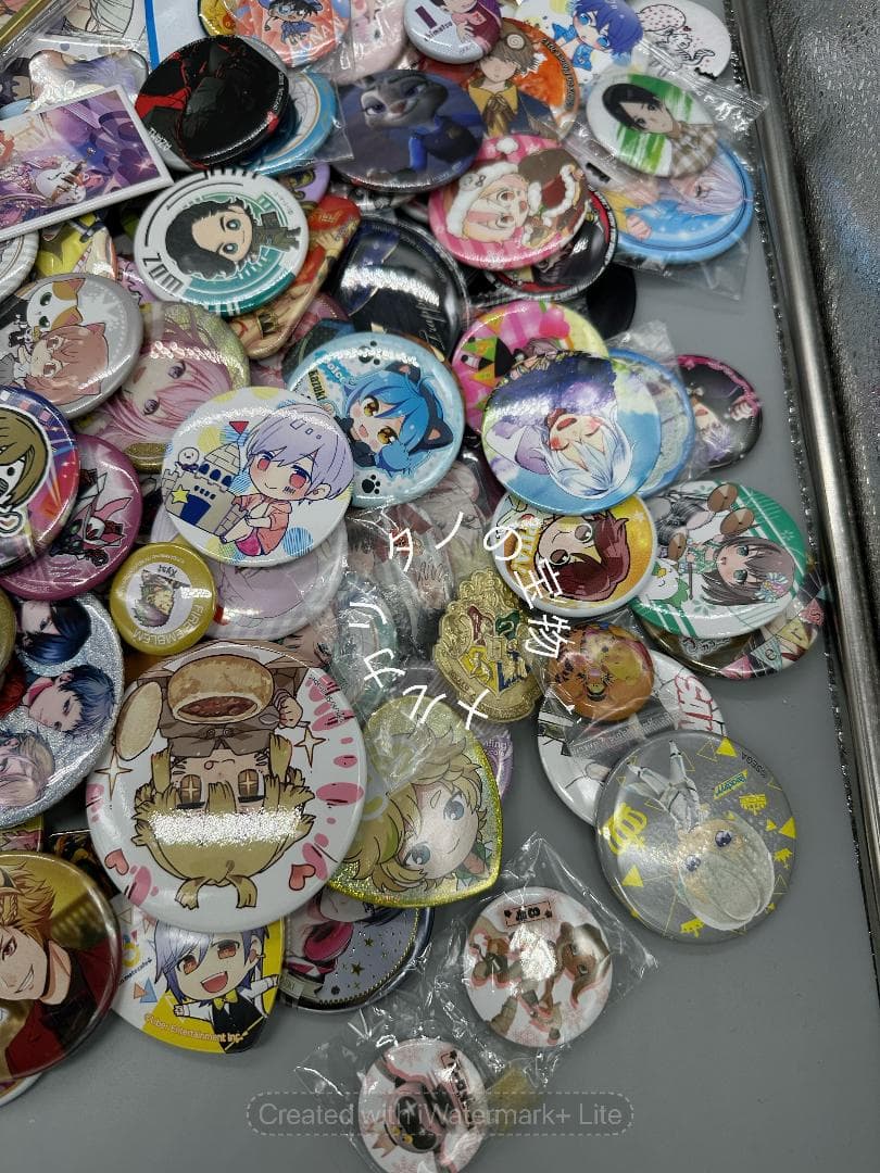 正規品 アニメ マンガ バラエティ 缶バッジ 約300点 まとめ売り