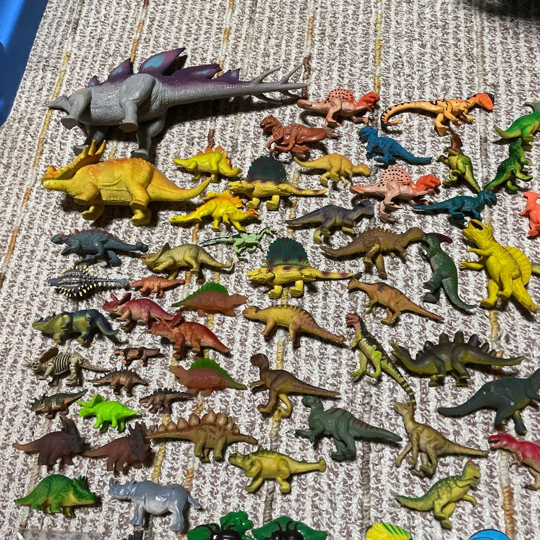 昆虫と恐竜と海洋生物フィギュアセット 約100点以上