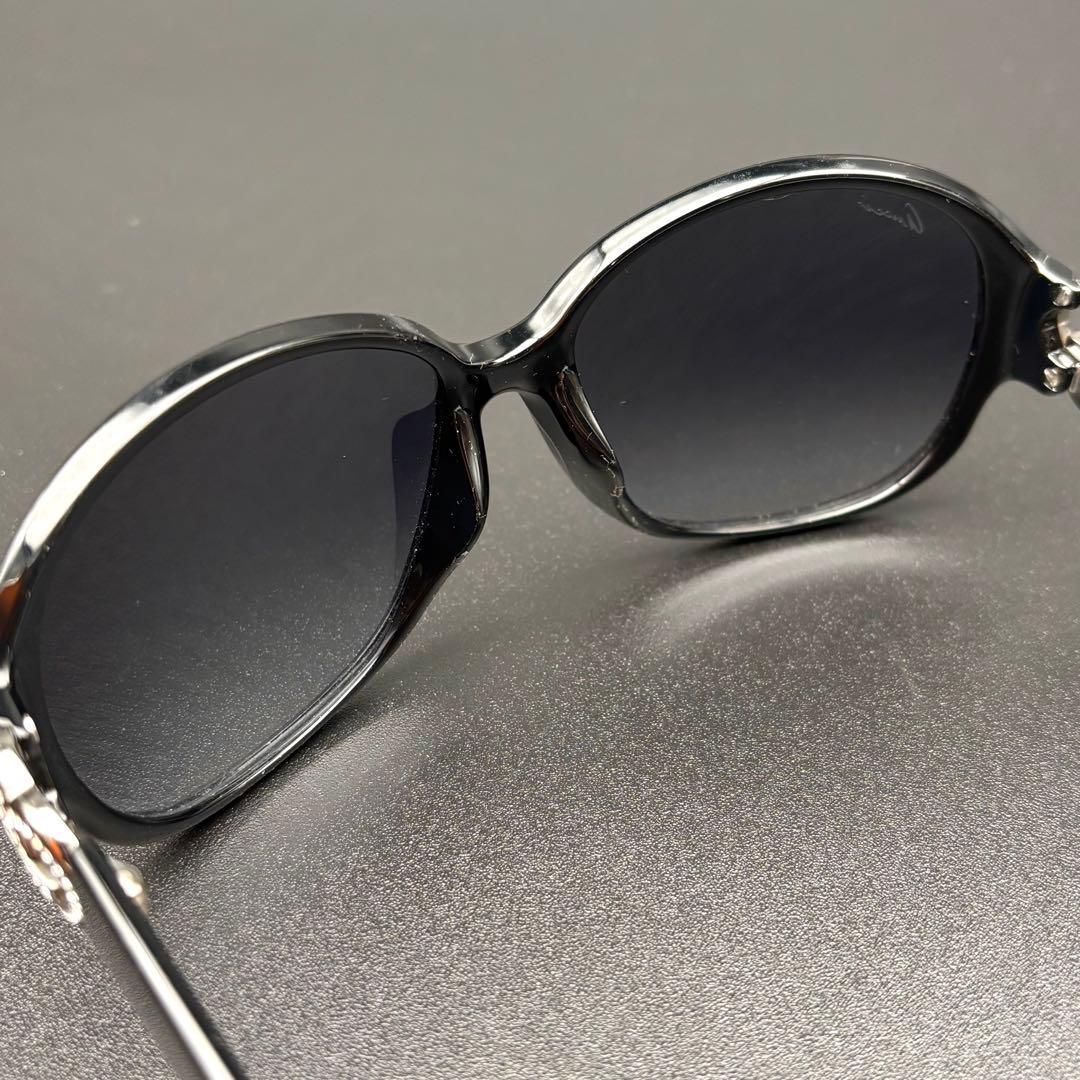 GUCCI グッチ サングラス GG ラインストーン ハート ブラック ケース付