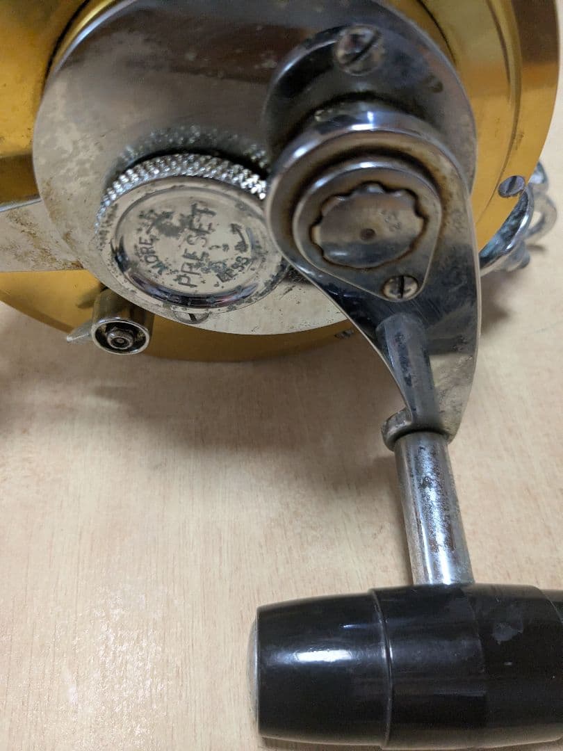 PENN INTERNATIONAL II 80T 釣り リール ゴールド