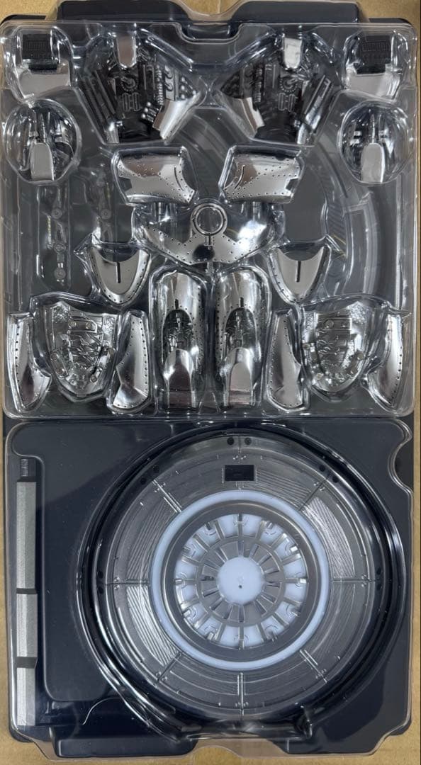 ⚠️欠品あり　ホットトイズ　アイアンマンマーク2(バージョン2.0)