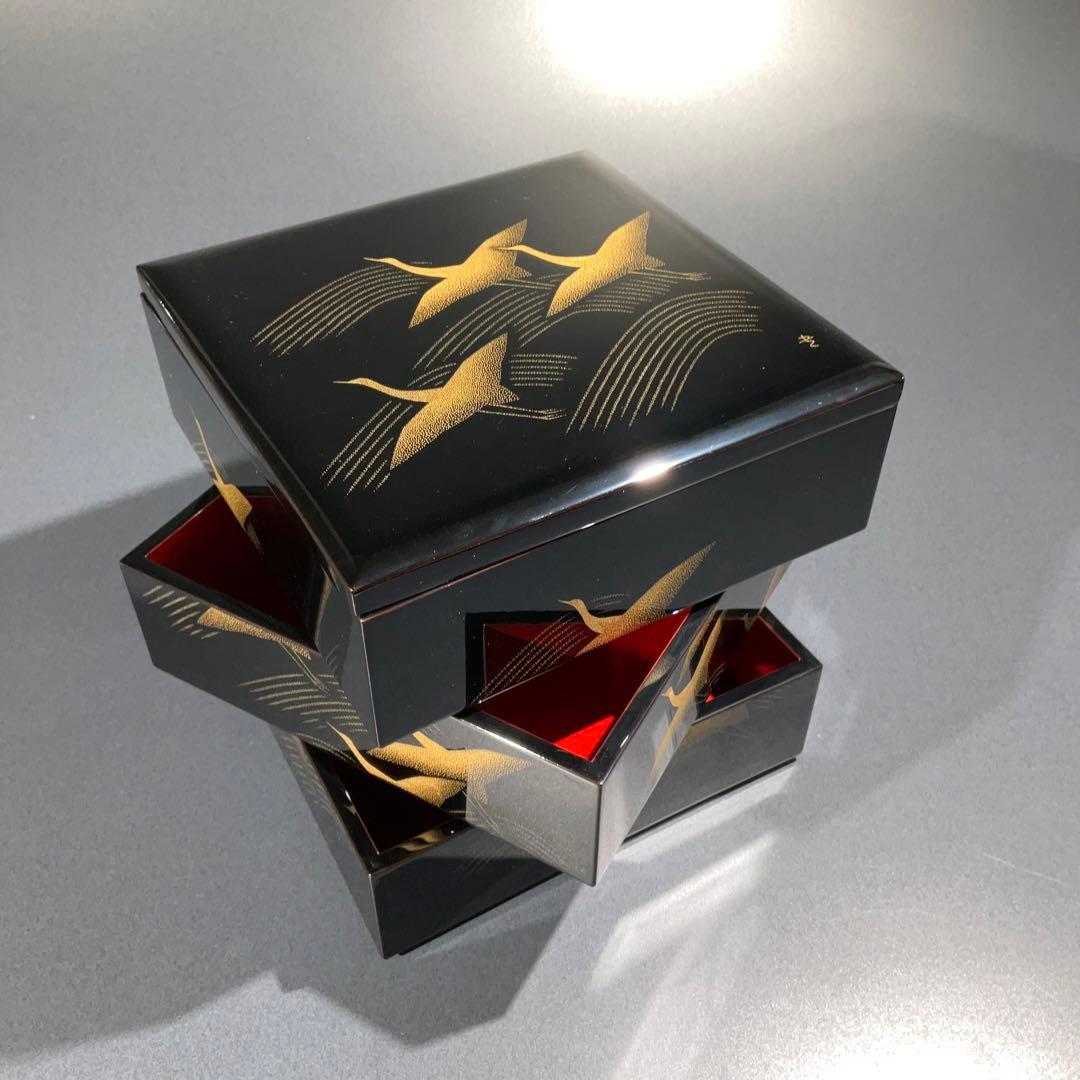 沈金蒔絵　千羽鶴　三段重　黒漆　共箱　三谷吾一　輪島　R0845て