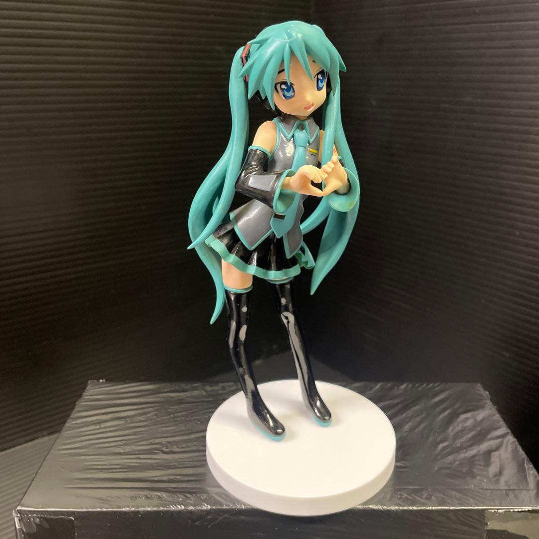 初音ミク　らきすた　OVA エクストラフィギュア