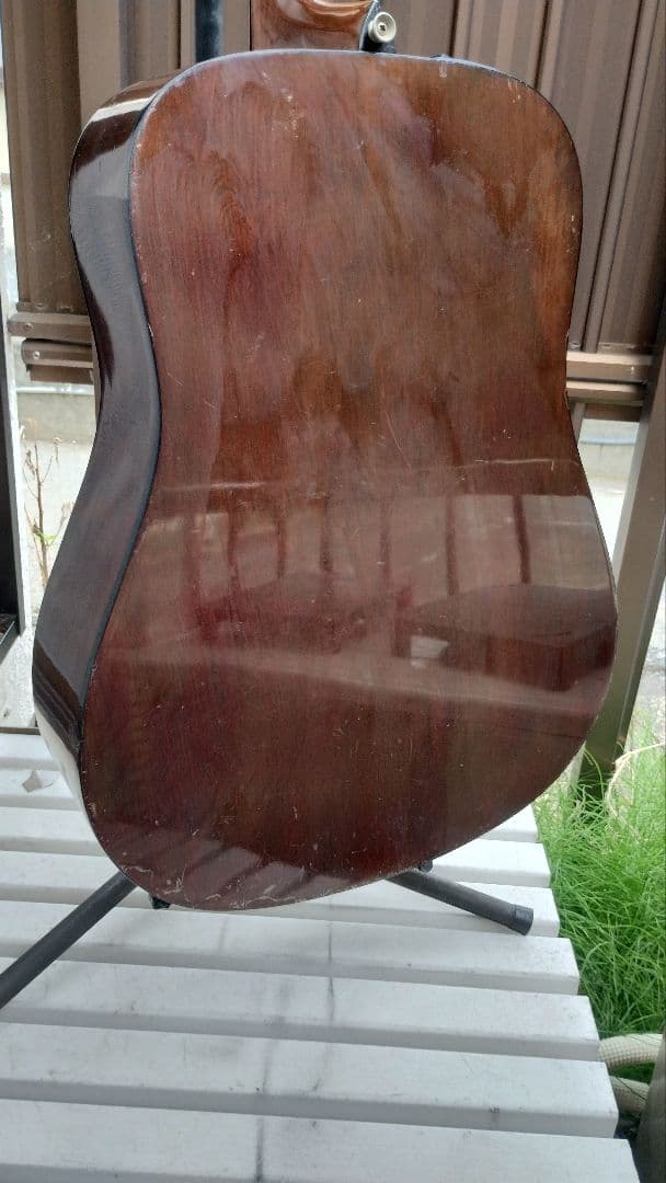 美品 Takamine Tシリーズ（？） PU付エレアコ TBS ブラウン